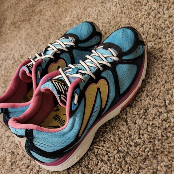 Newton Kismet shoes - Picture 4 of 9